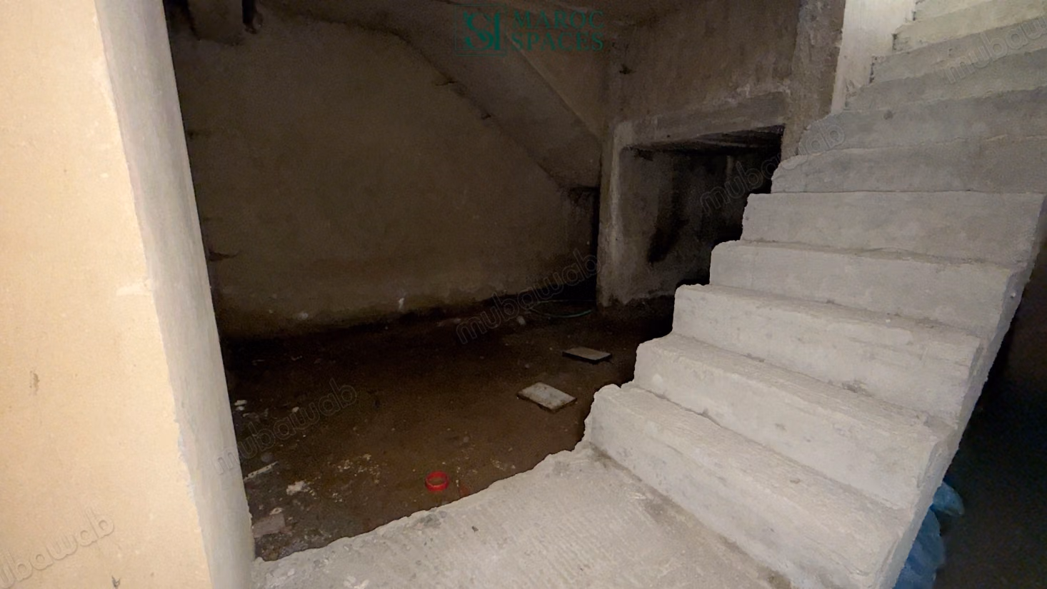 À vendre, locaux commerciaux, 64m², Socrate