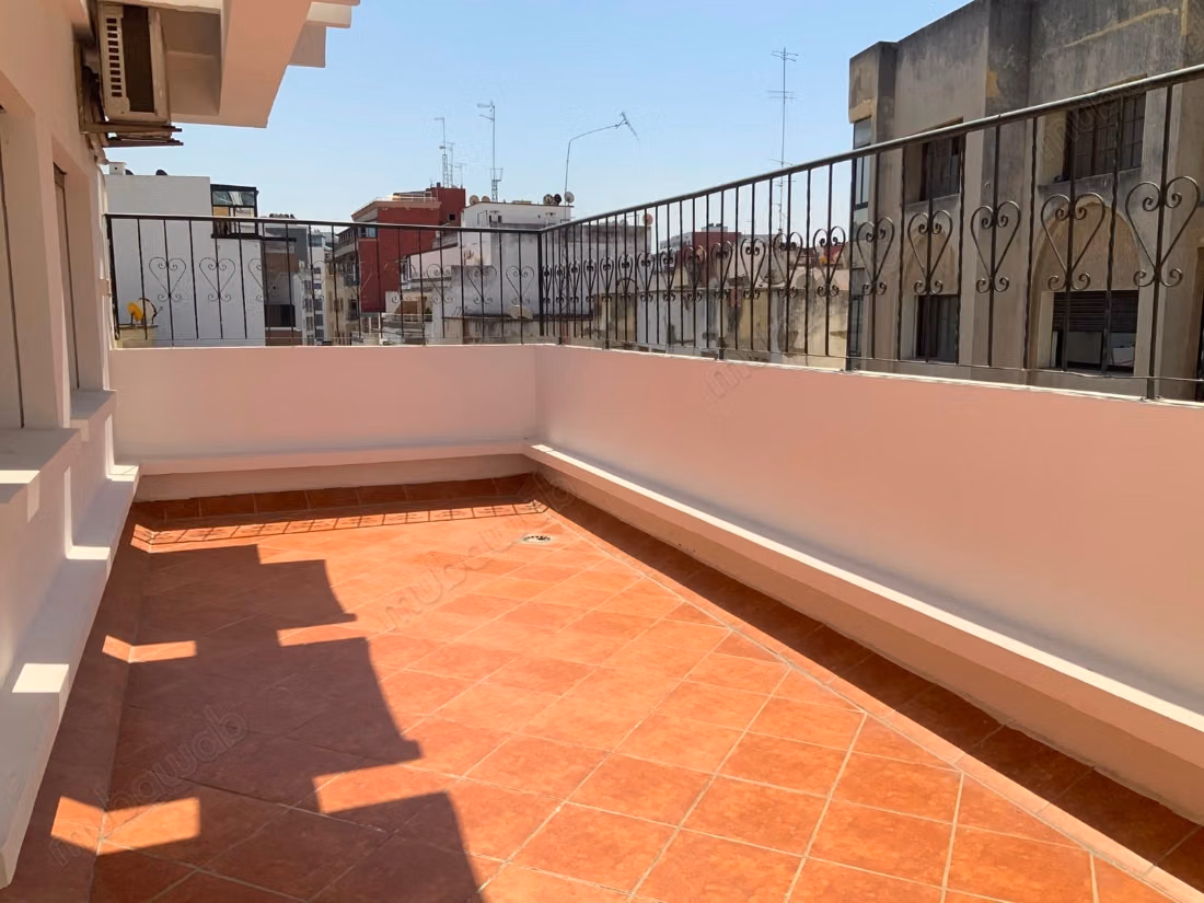 Duplex vide a louer centre ville de tanger