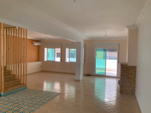 Duplex vide a louer centre ville de tanger