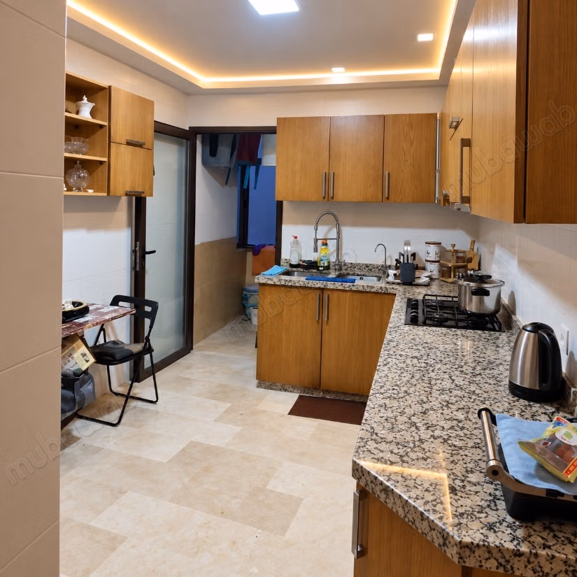Appartement meublé à louer avec 3 chambres et 2 salles de bains dans le quartier de Wilaya à Tétouan