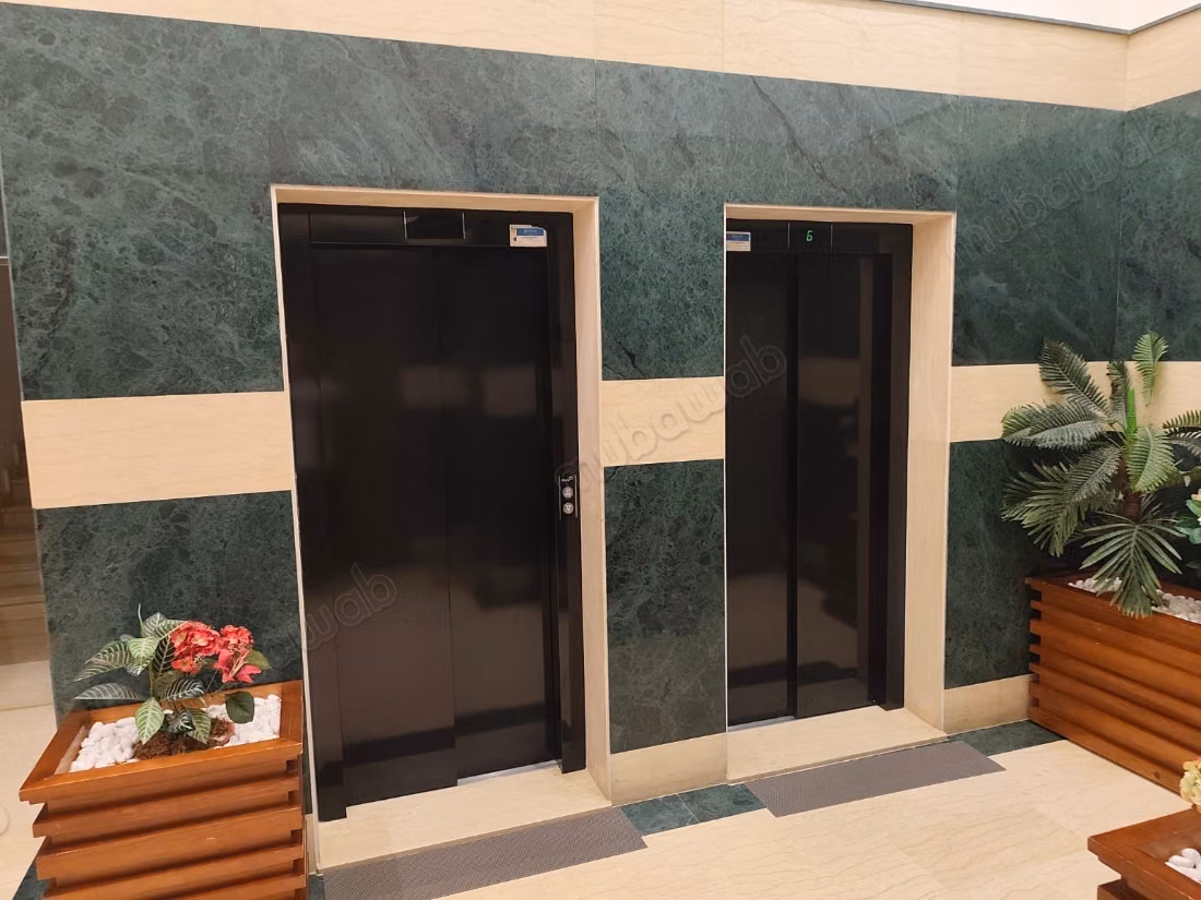 Appartement meublé à louer avec 3 chambres et 2 salles de bains dans le quartier de Wilaya à Tétouan