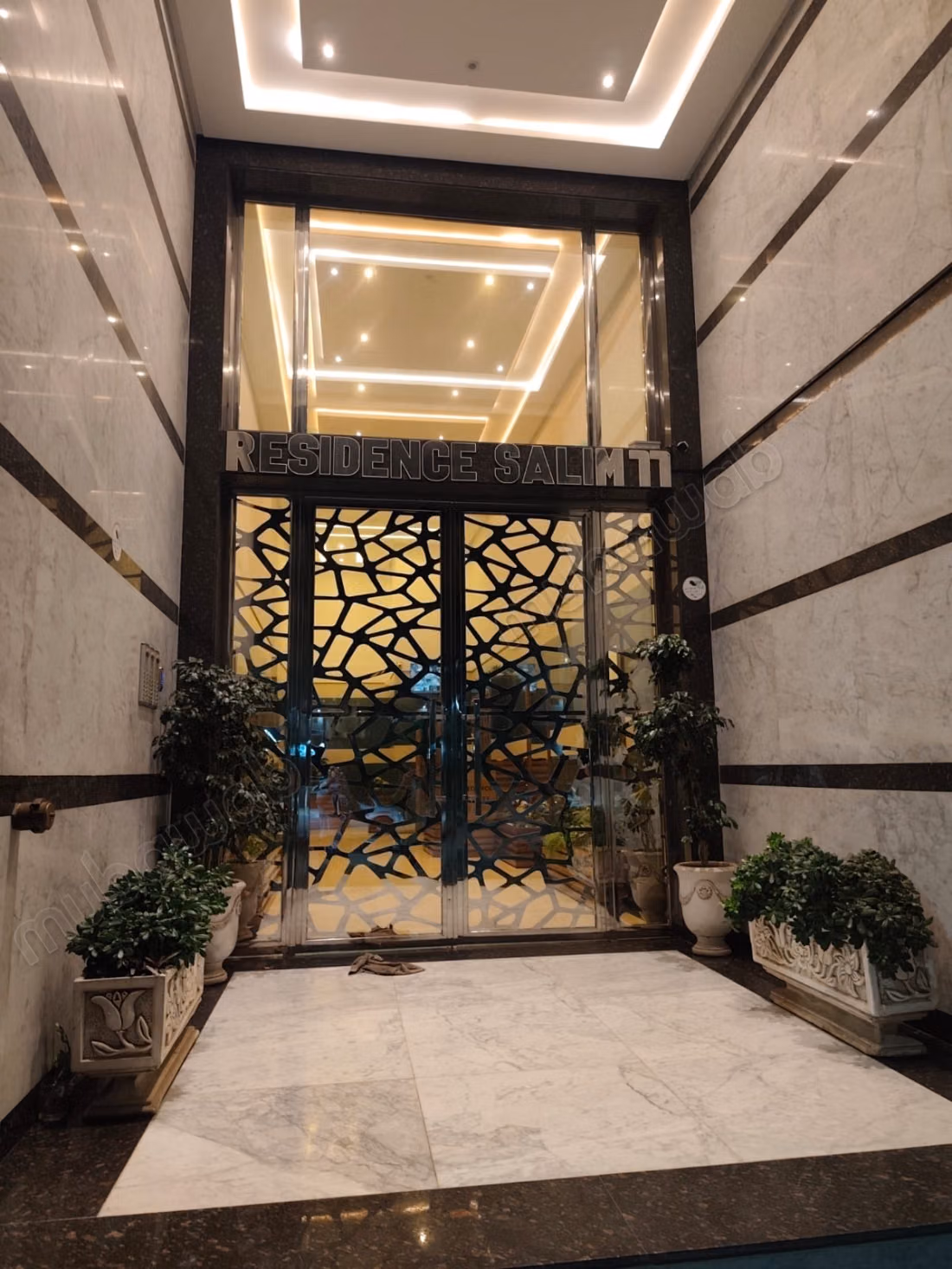 Appartement meublé à louer avec 3 chambres et 2 salles de bains dans le quartier de Wilaya à Tétouan