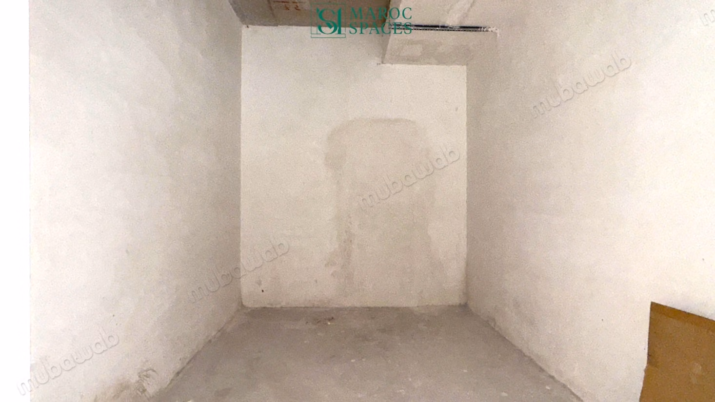 À LOUER, BUREAU, 189 m², CFC, O CAS CFC 001