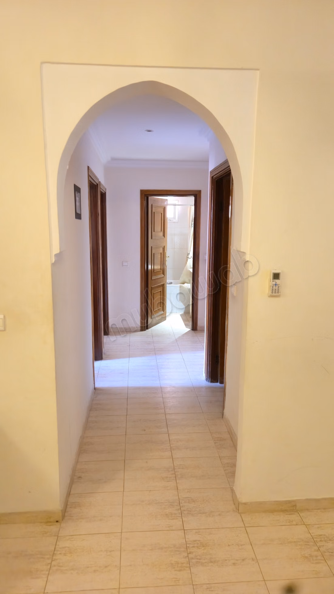 Appartementen te huur in Guéliz. 2 mooie kamers. Versterkte deur, Marokkaanse woonkamer