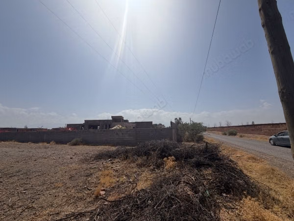 Perceel grond – 11080m² aan de Ourikaweg Marrakech