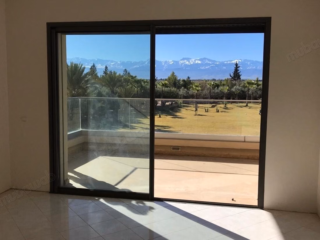 Villa d’exception – 2000m² à Route de l'Ourika 
Marrakech
