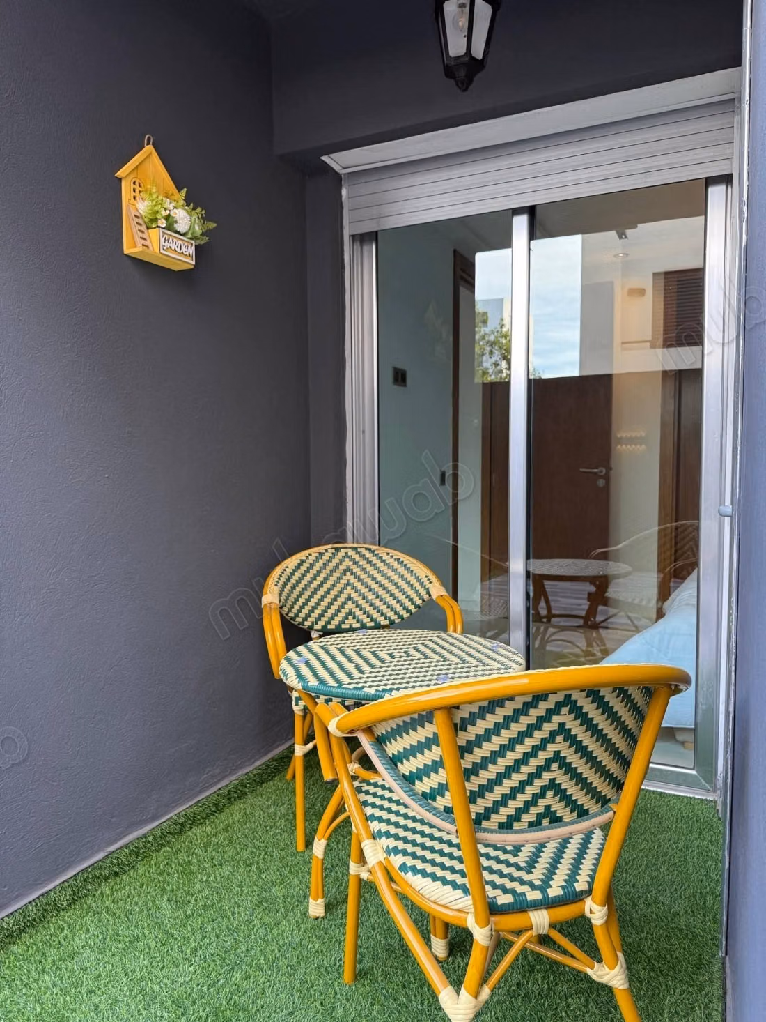 Superbo studio moderno arredato in affitto nel quartiere degli ospedali Anoual Casablanca Marocco