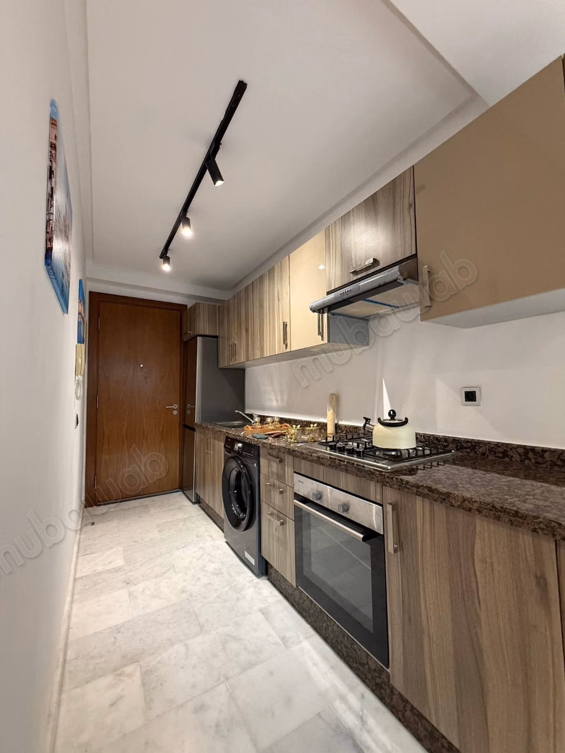 Superbo studio moderno arredato in affitto nel quartiere degli ospedali Anoual Casablanca Marocco