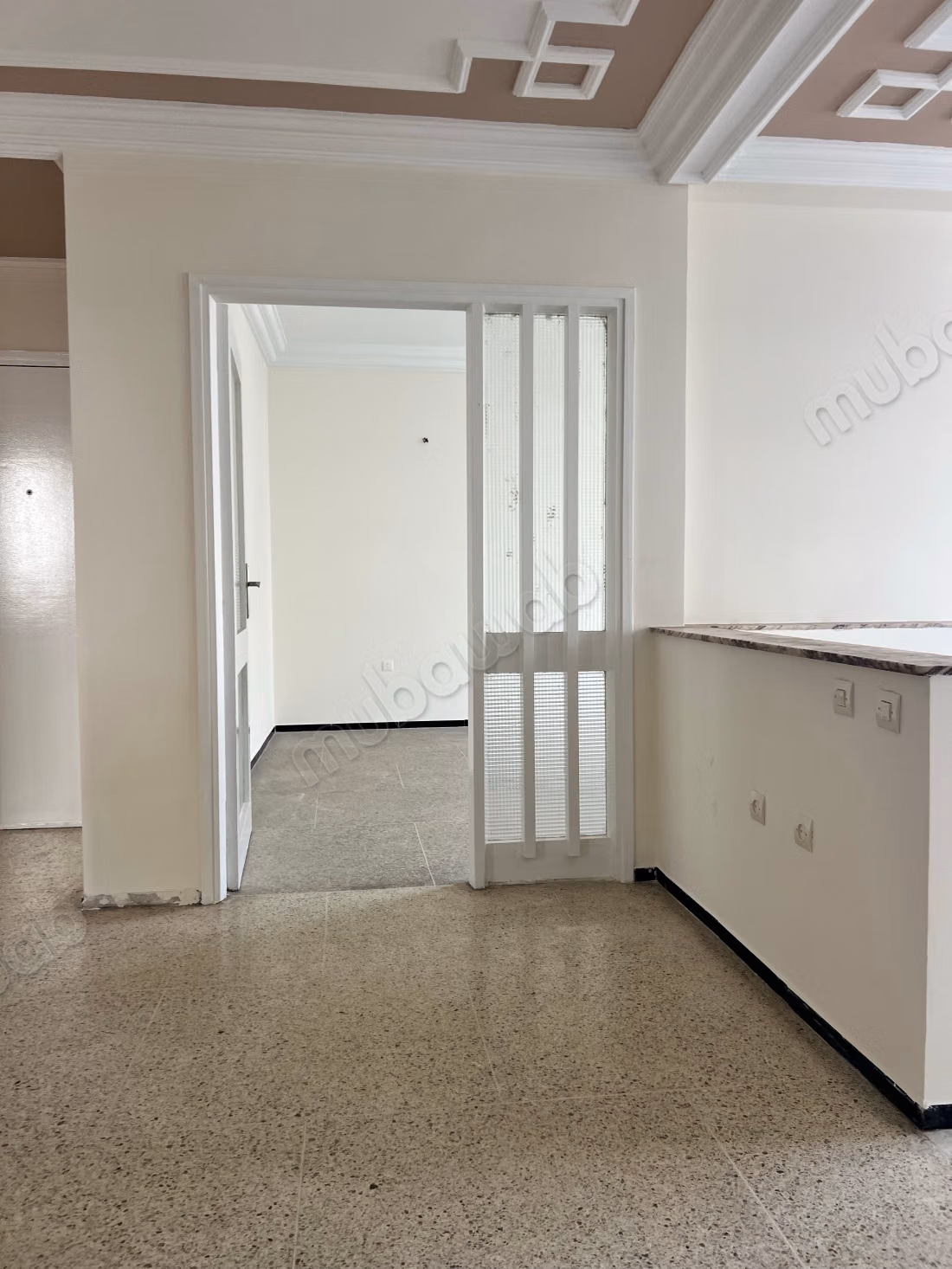 Beautiful apartment for sale on Al Abtal Avenue. 3 bedrooms. Living room
