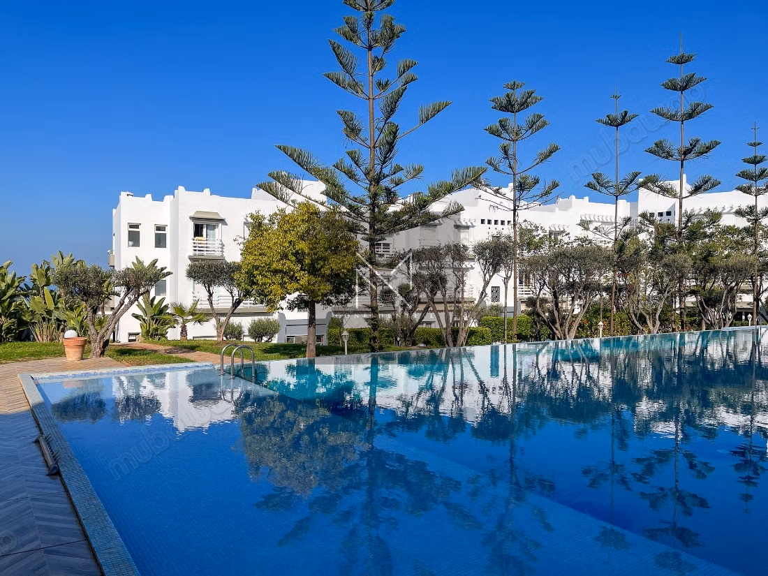 Apartamento en Alquiler, piscina y Gimnasio