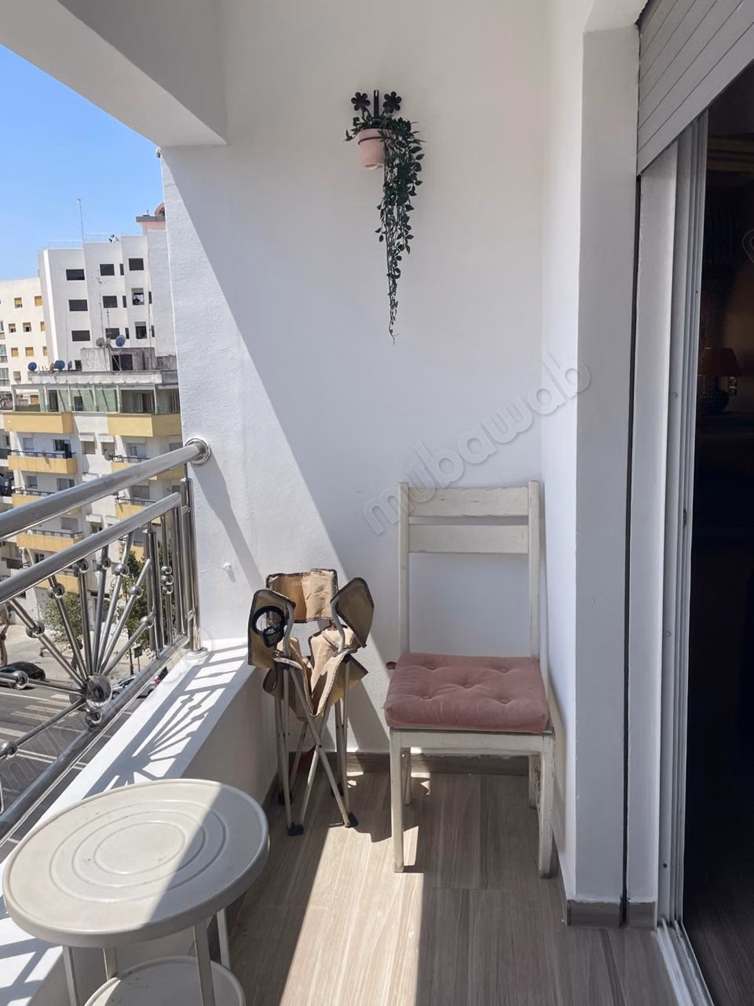 Très bel appartement à louer a aine ketiwet 
Tanger