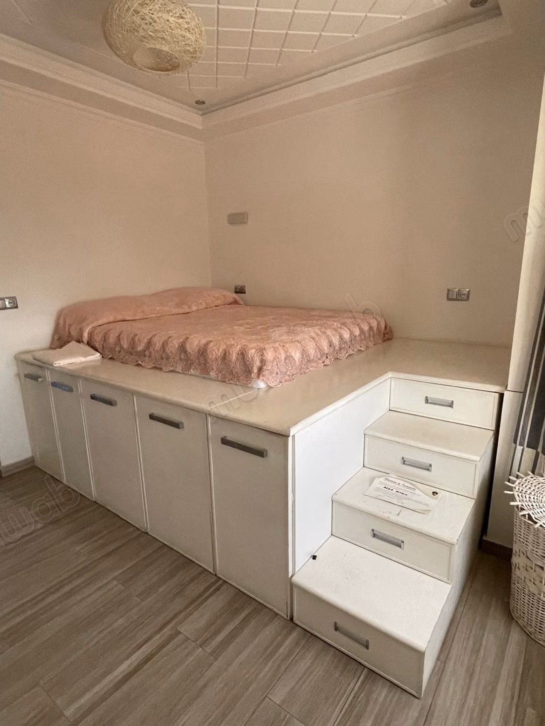 Très bel appartement à louer a aine ketiwet 
Tanger