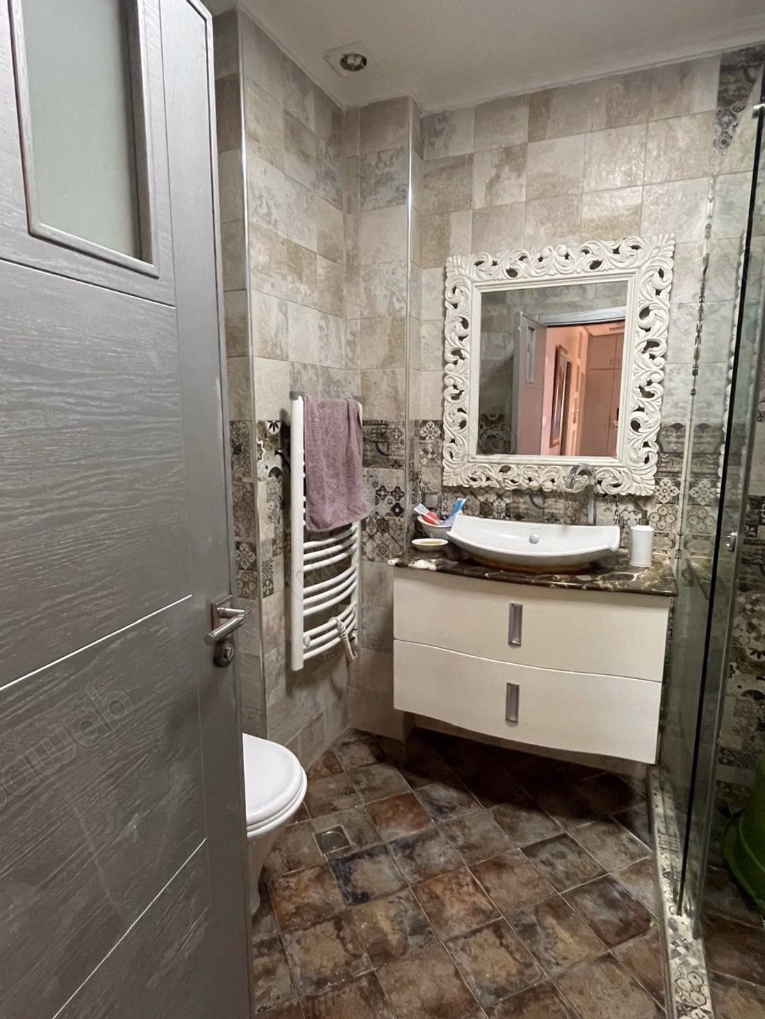 Très bel appartement à louer a aine ketiwet 
Tanger