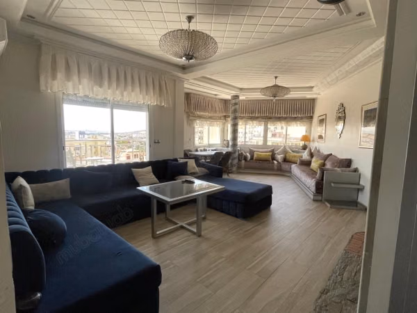 Très bel appartement à louer a aine ketiwet Tanger