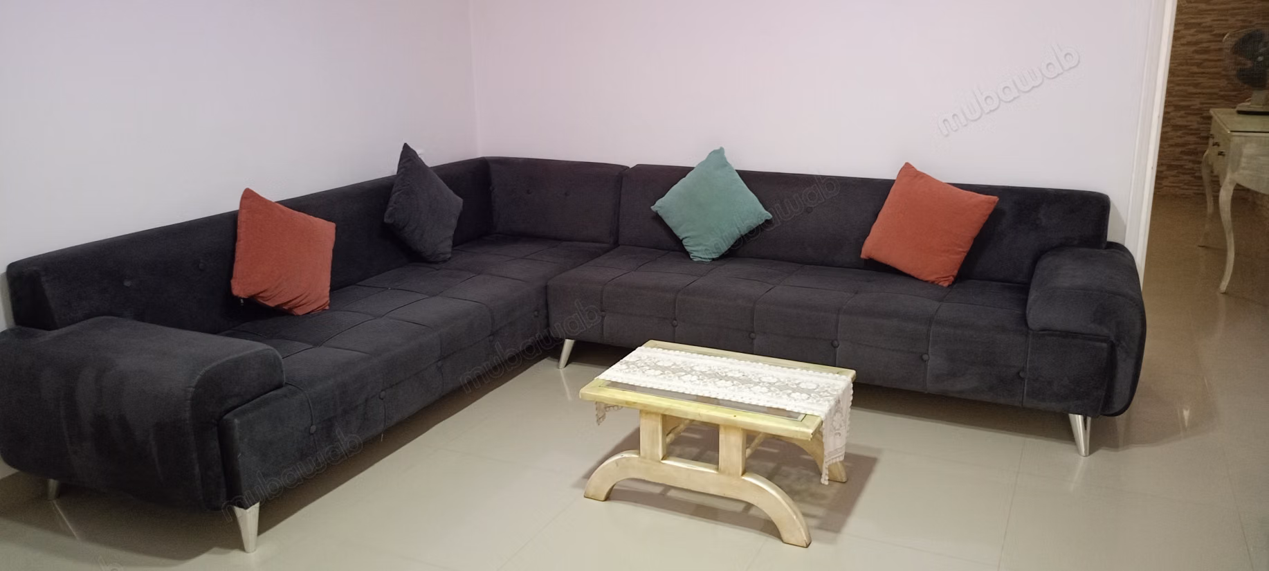 Bel appartement en location. 2 chambres agréables. Système de parabole
