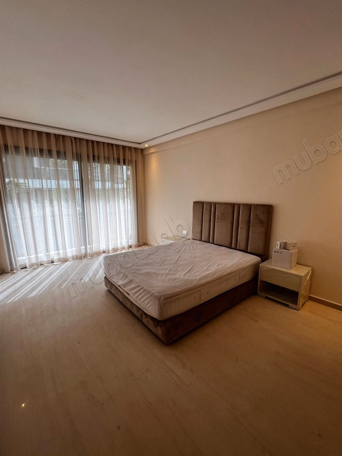 Subliem gemeubileerd appartement met 3 kamers in Ain Diab