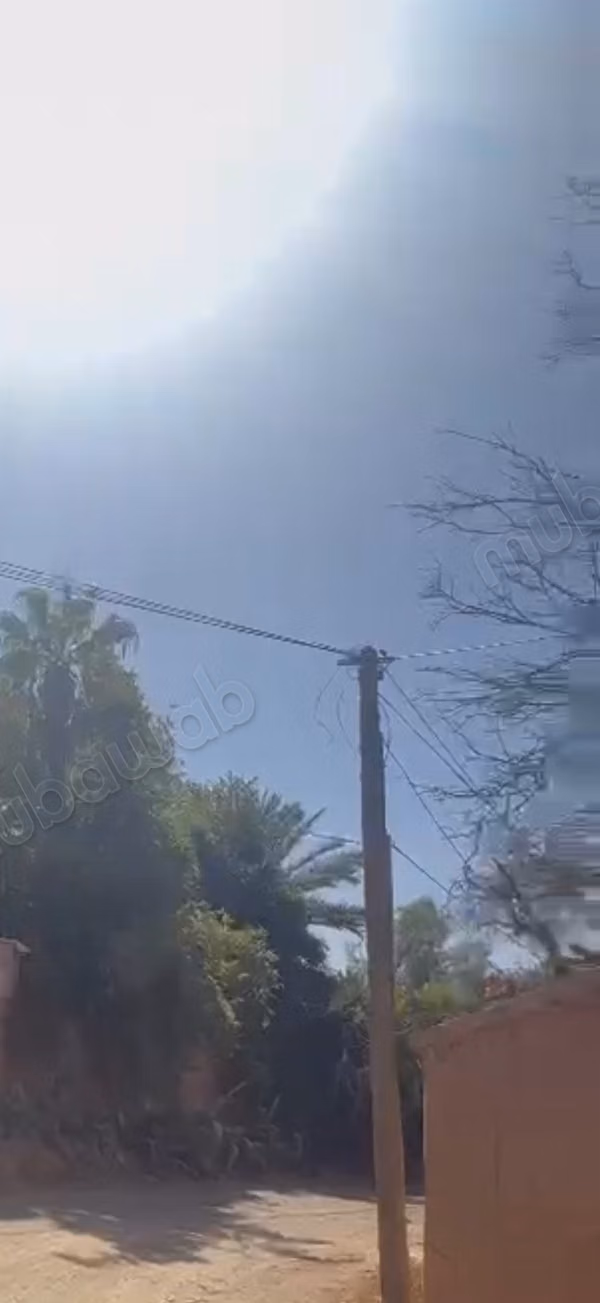Vendita di terreno a Ennakhil Palmeraie. Superficie di 16400 m²
