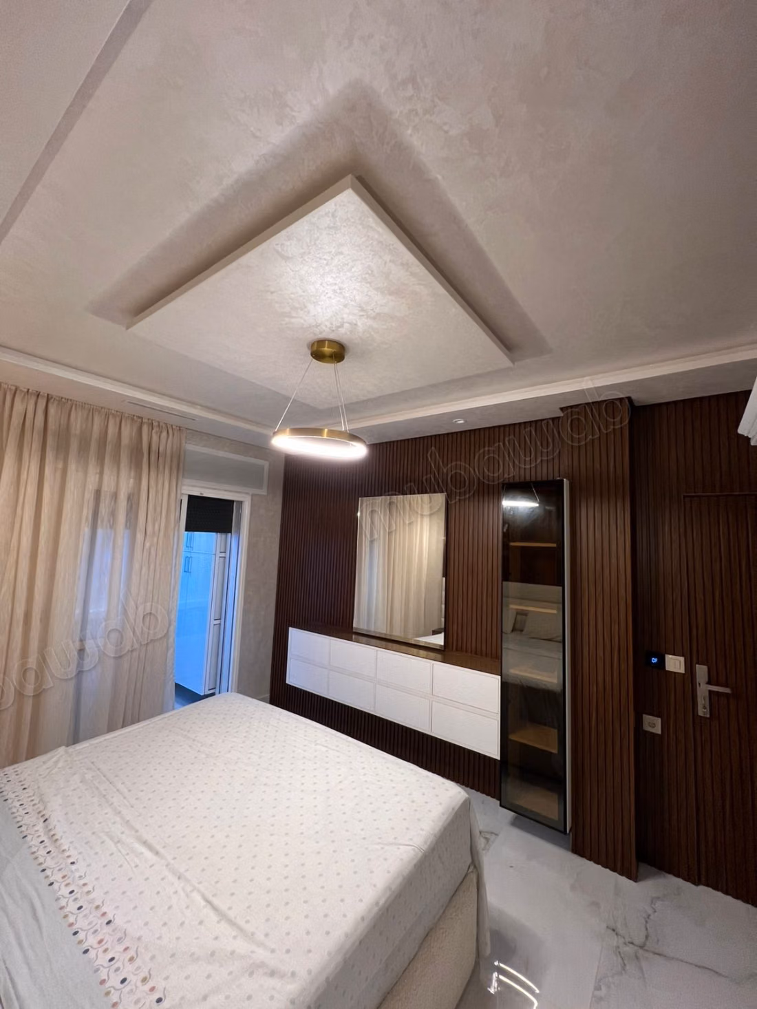 Prachtig appartement te koop in Martil. 2 uitstekende kamers. Gemeubileerd