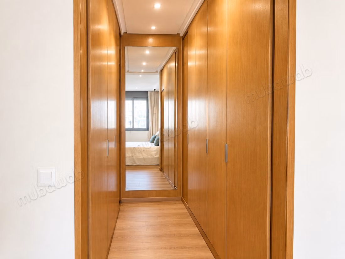 Huur Appartement met 3 gemeubileerde slaapkamers van 169 m² – Anfa Boulevard, Casablanca