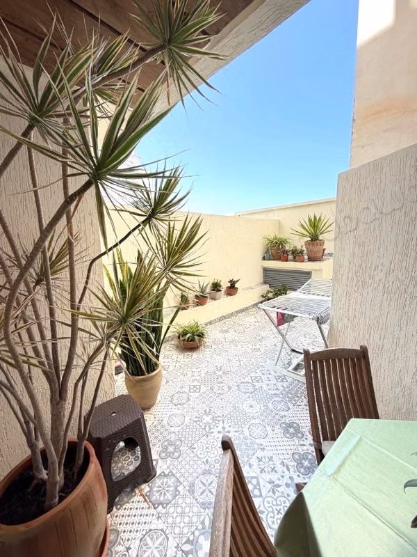 Grande studio con terrazza Bourgogne