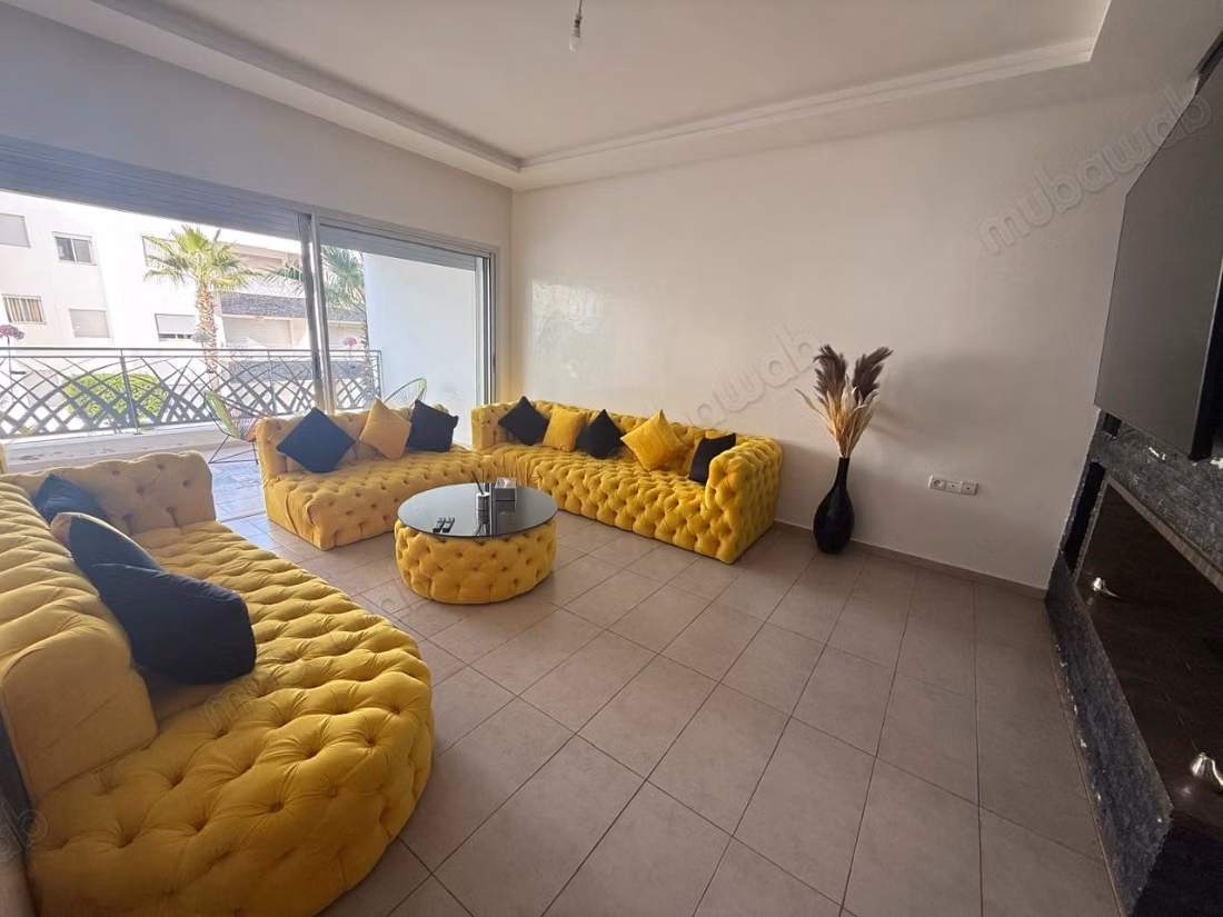 Rent this apartment in Dar Bouazza. 1 Room. Furnished