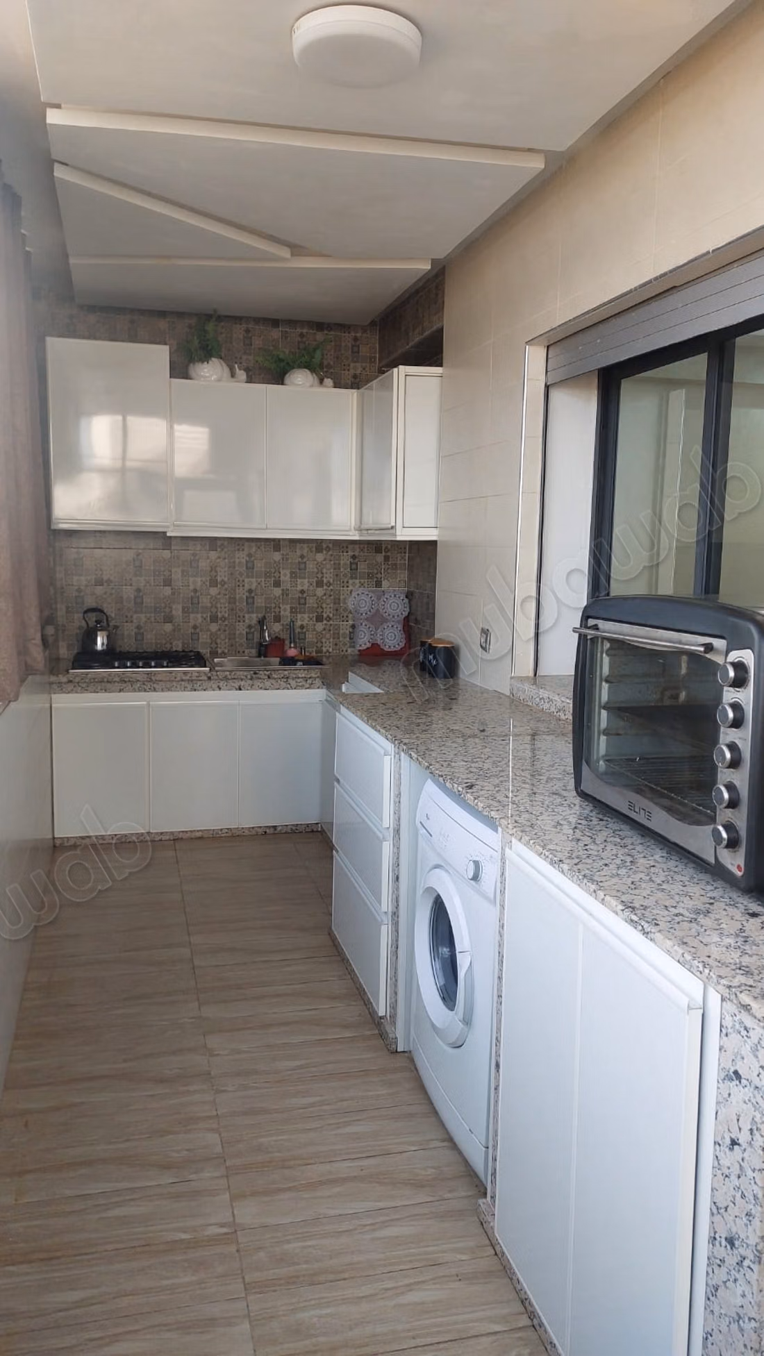 Affitta questo appartamento a El Mansouria. Superficie 58 m². Arredato