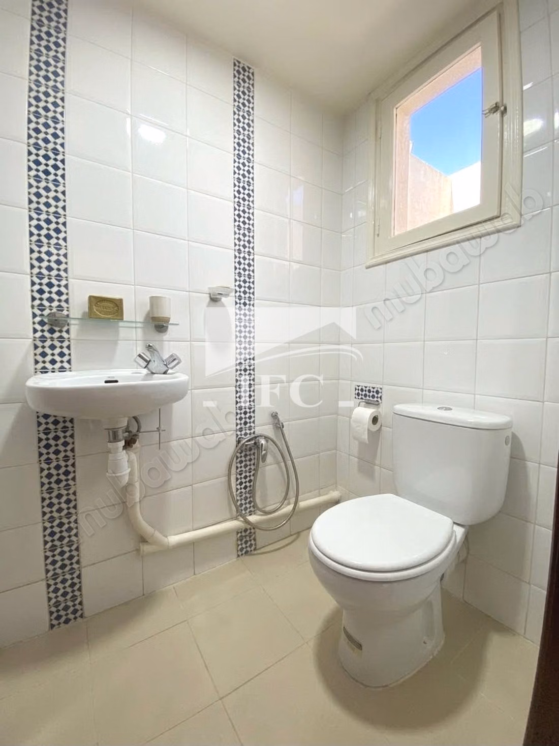 Bureau en 3 espaces 50m² Monplaisir IFCM251