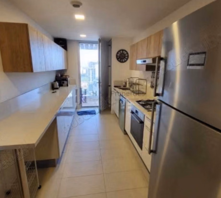 À louer appartement meublé avec grand terrasse à cfc