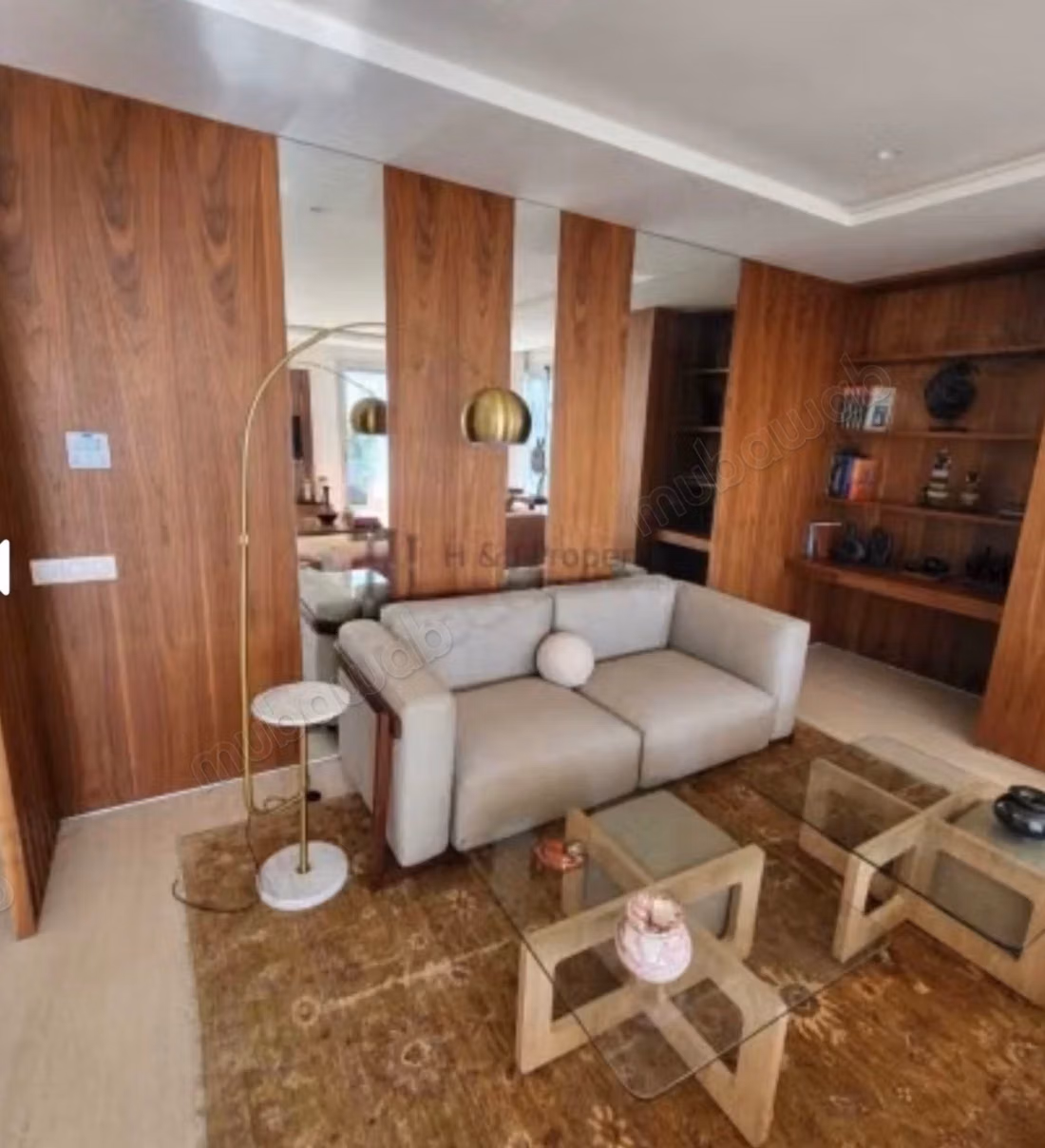 À louer appartement meublé avec grand terrasse à cfc