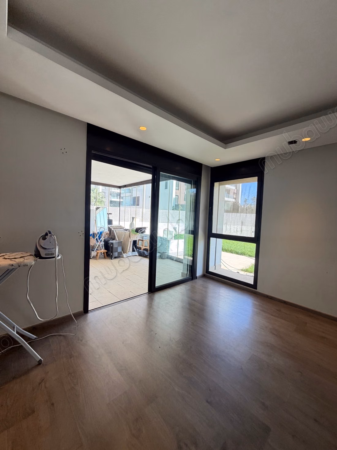 Apartamento en planta baja en alquiler en Ain Diab. 3 habitaciones