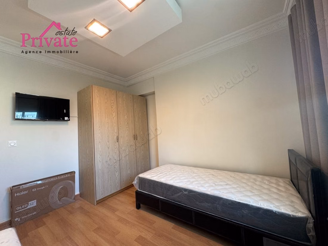 Location Appartement 69m² boulevard Tanger 
Ref: LM857