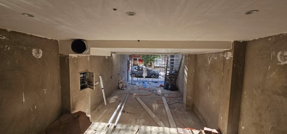 Commercieel pand van 99 m² nabij Aida Village