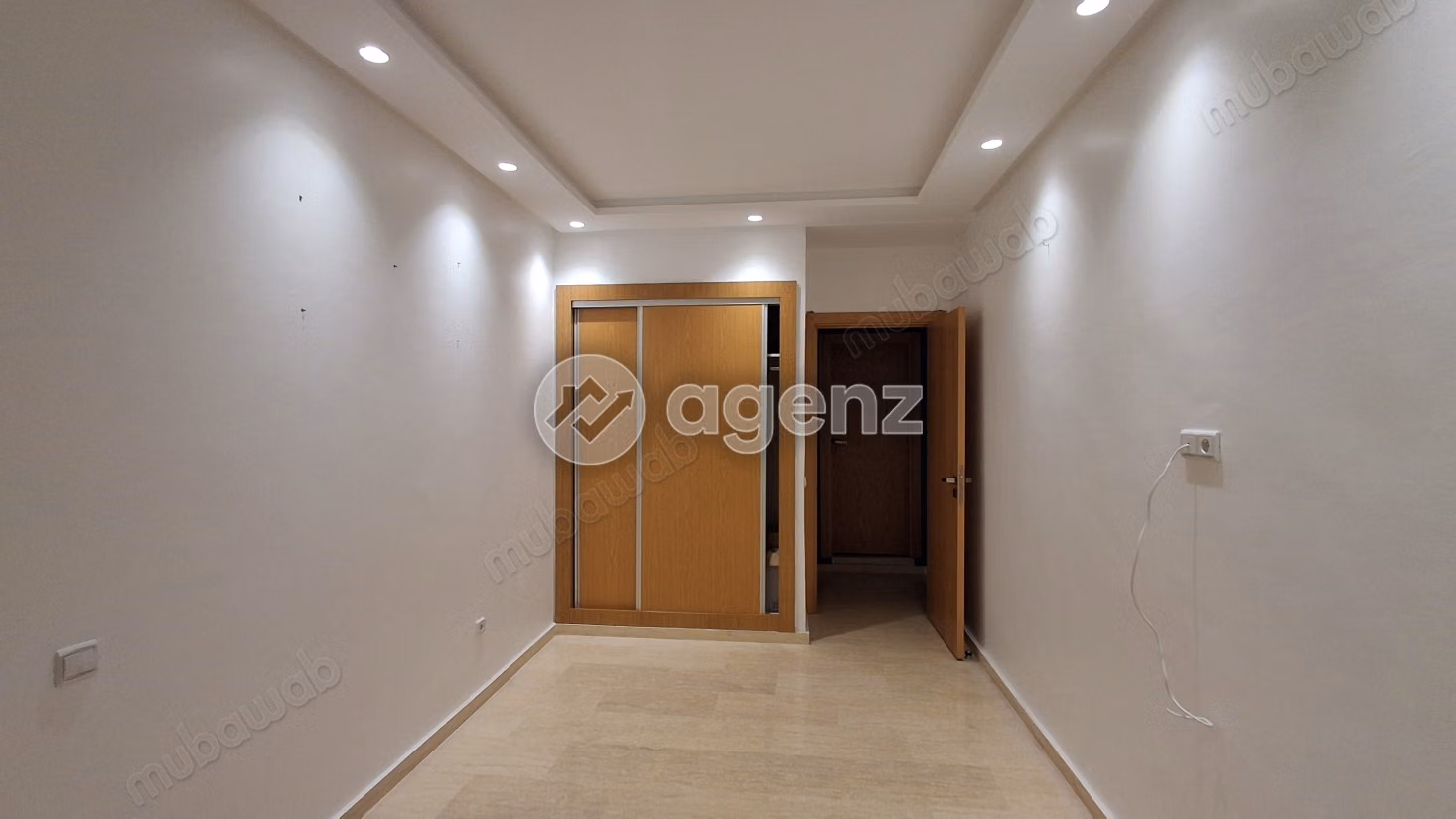 Kantoor te koop 83 m² Hay Salam Mohammedia