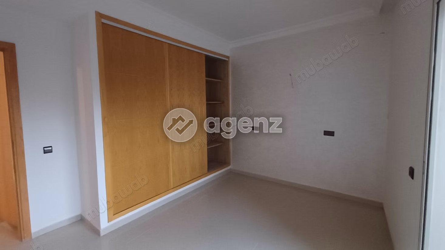 Appartement à vendre 127 m², 3 chambres 
Laymoune Casablanca