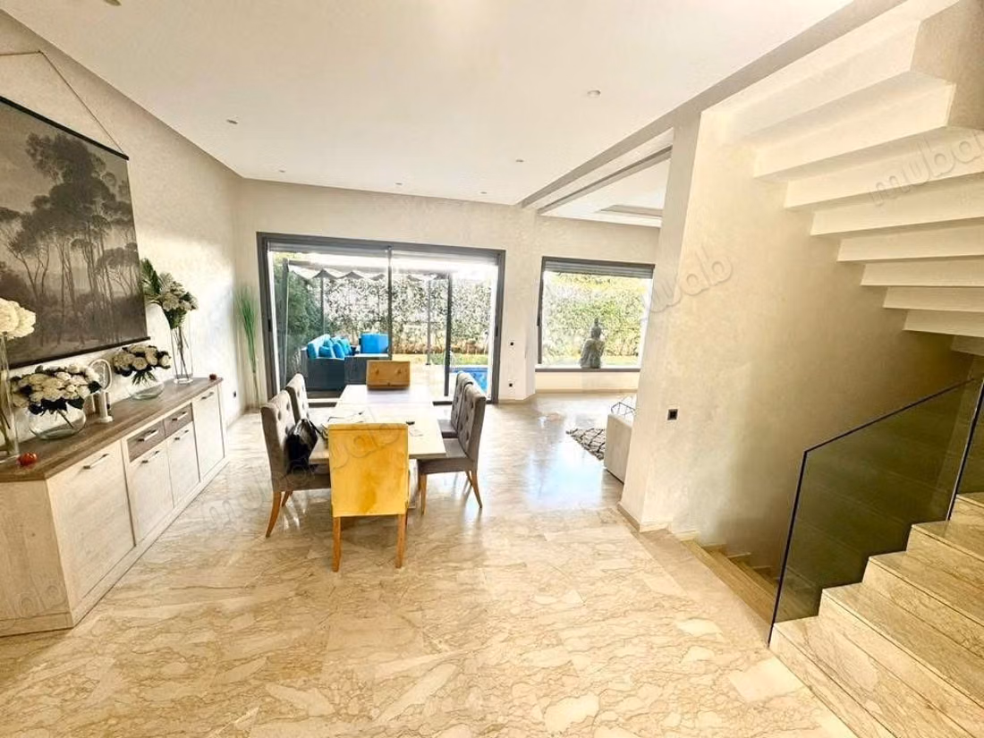 Villa with pool for sale - Dar Bouazza