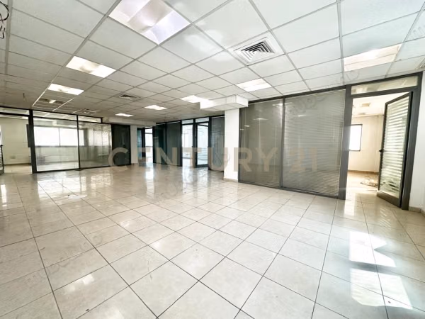 For rent: office A3 on the banks of Lake 3