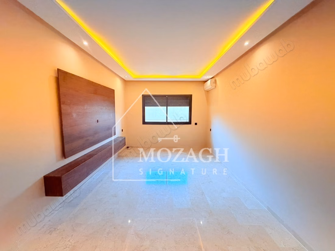 Magnifique appartement sur résidence piscine à Targa