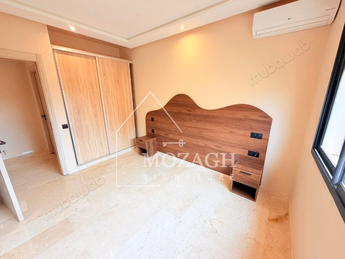 Magnifique appartement sur résidence piscine à Targa