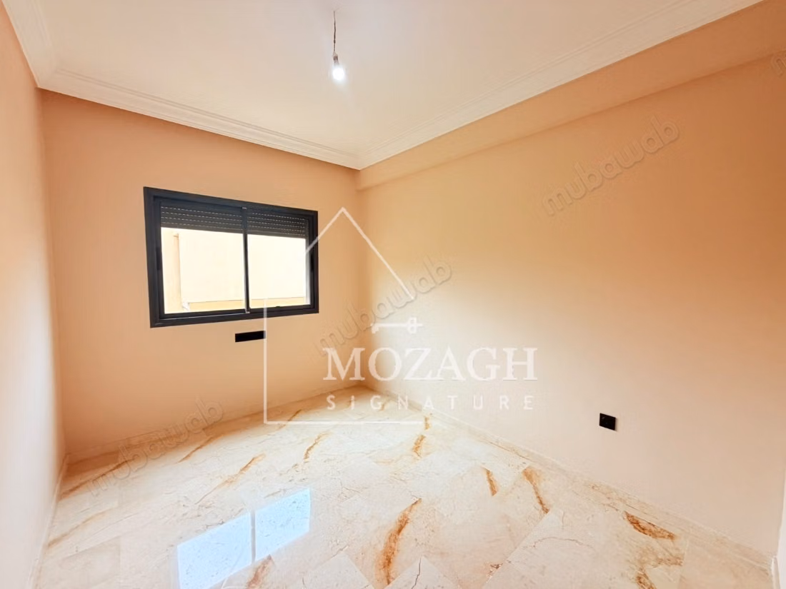 Magnifique appartement sur résidence piscine à Targa