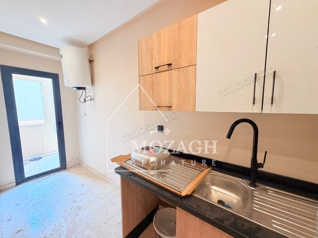 Magnifique appartement sur résidence piscine à Targa