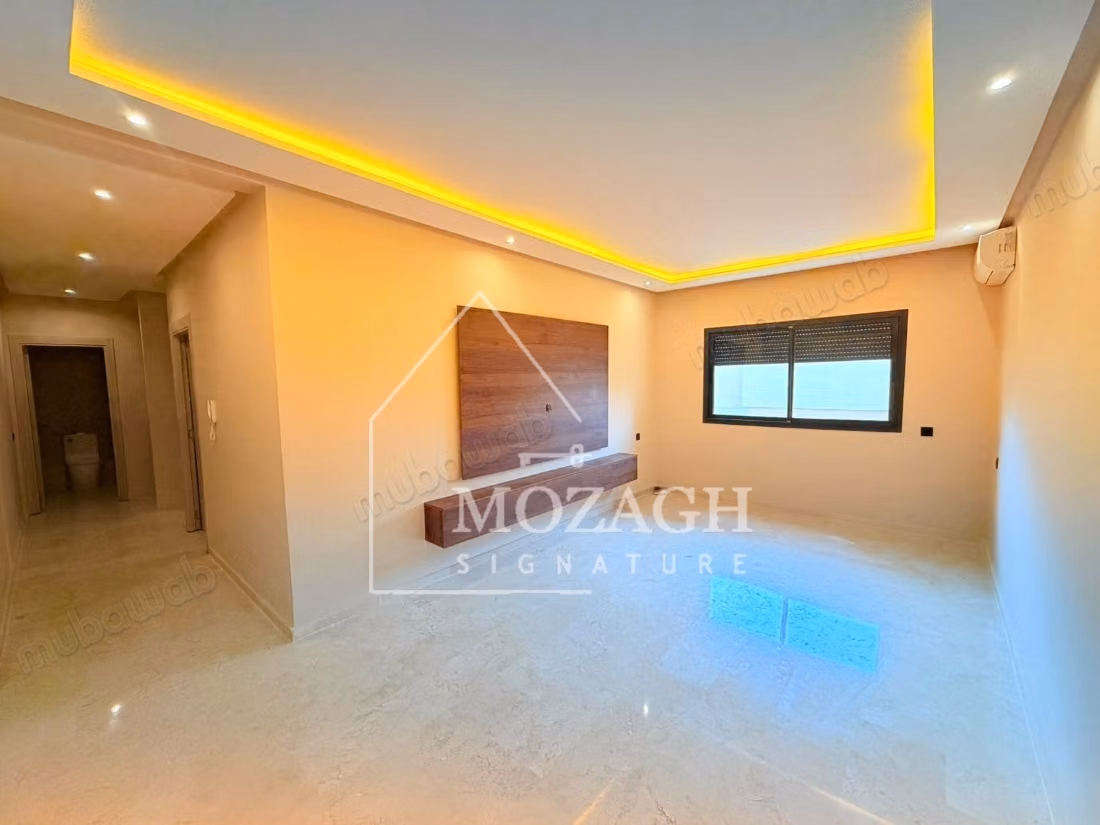 Magnifique appartement sur résidence piscine à Targa