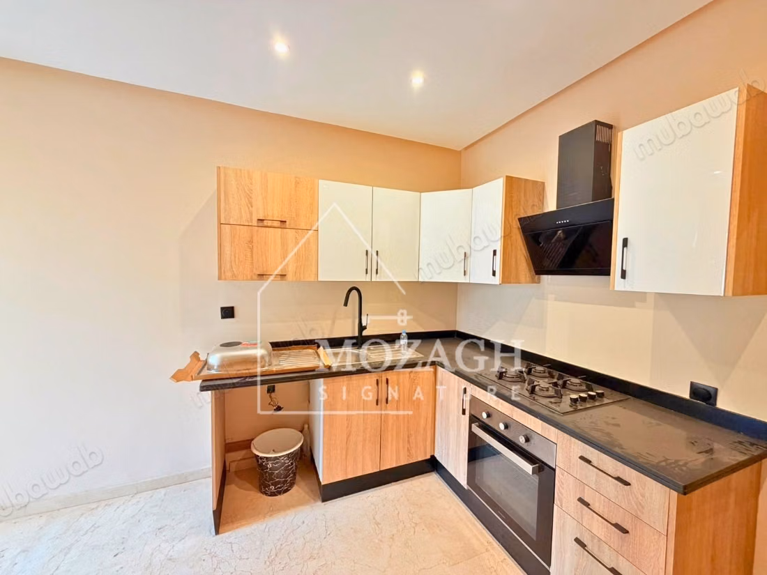 Magnifique appartement sur résidence piscine à Targa