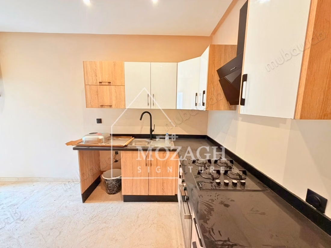 Magnifique appartement sur résidence piscine à Targa