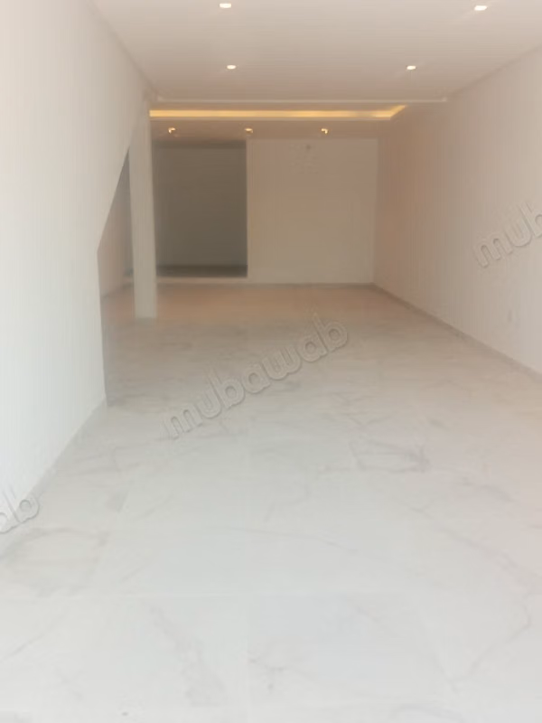 In affitto un ufficio H1 ad Ain Zaghouan Nord