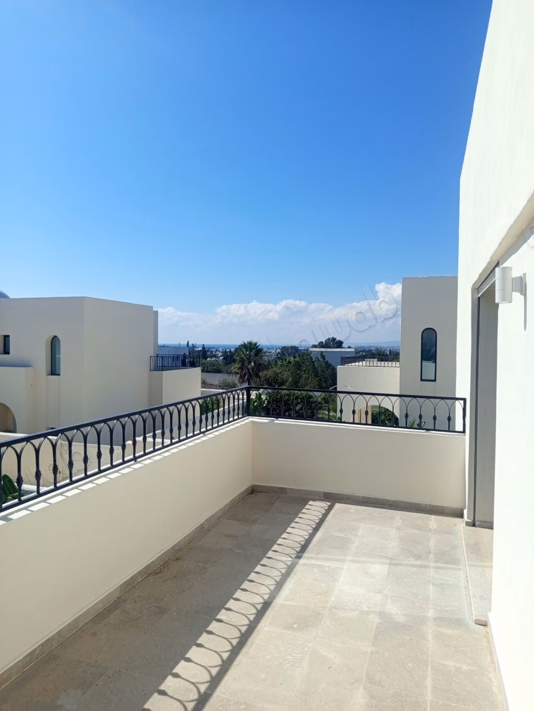 Villa in vendita – Zona Craxi 390 m²