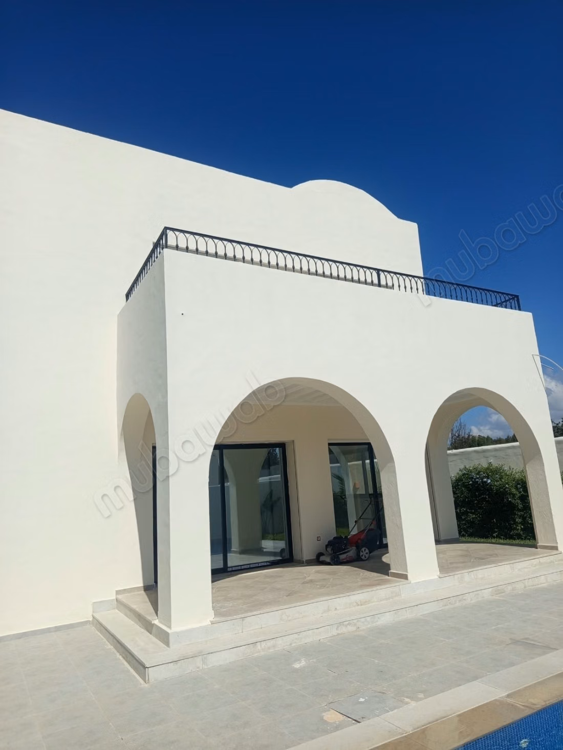 Villa in vendita – Zona Craxi 390 m²