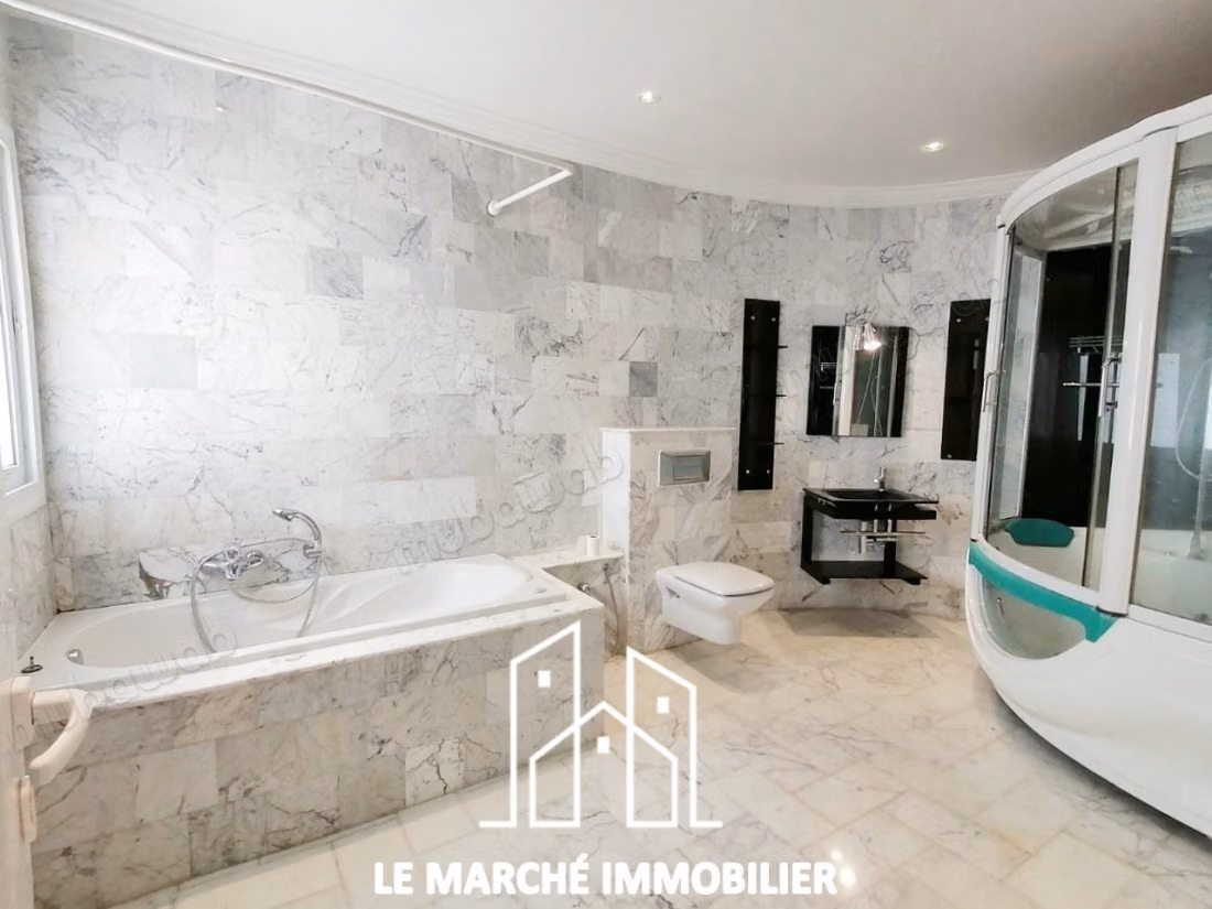 A louer villa de charme en s5 au menzah 9