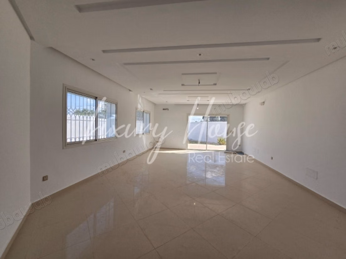 Spaziosa villa S4 con giardino e piscina a Chotra