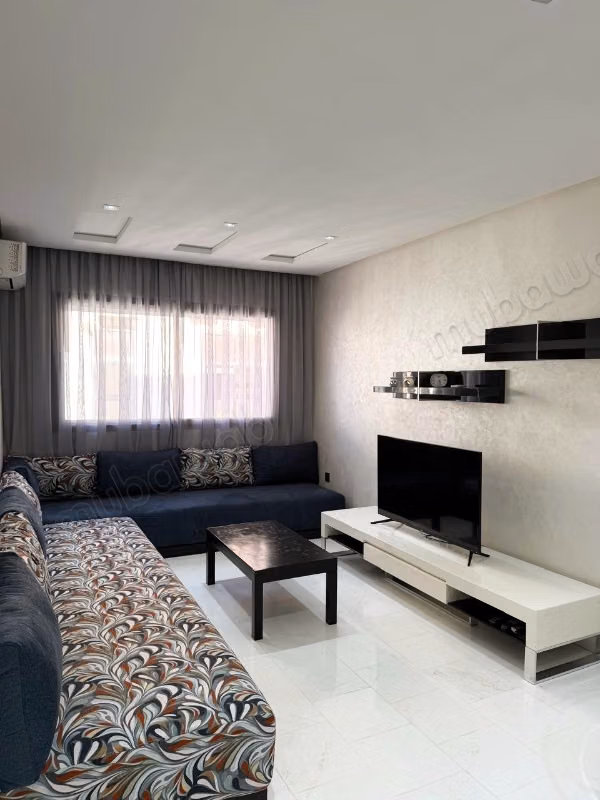Good investment Luxury Studio 47m2 in Maarif facing Twins