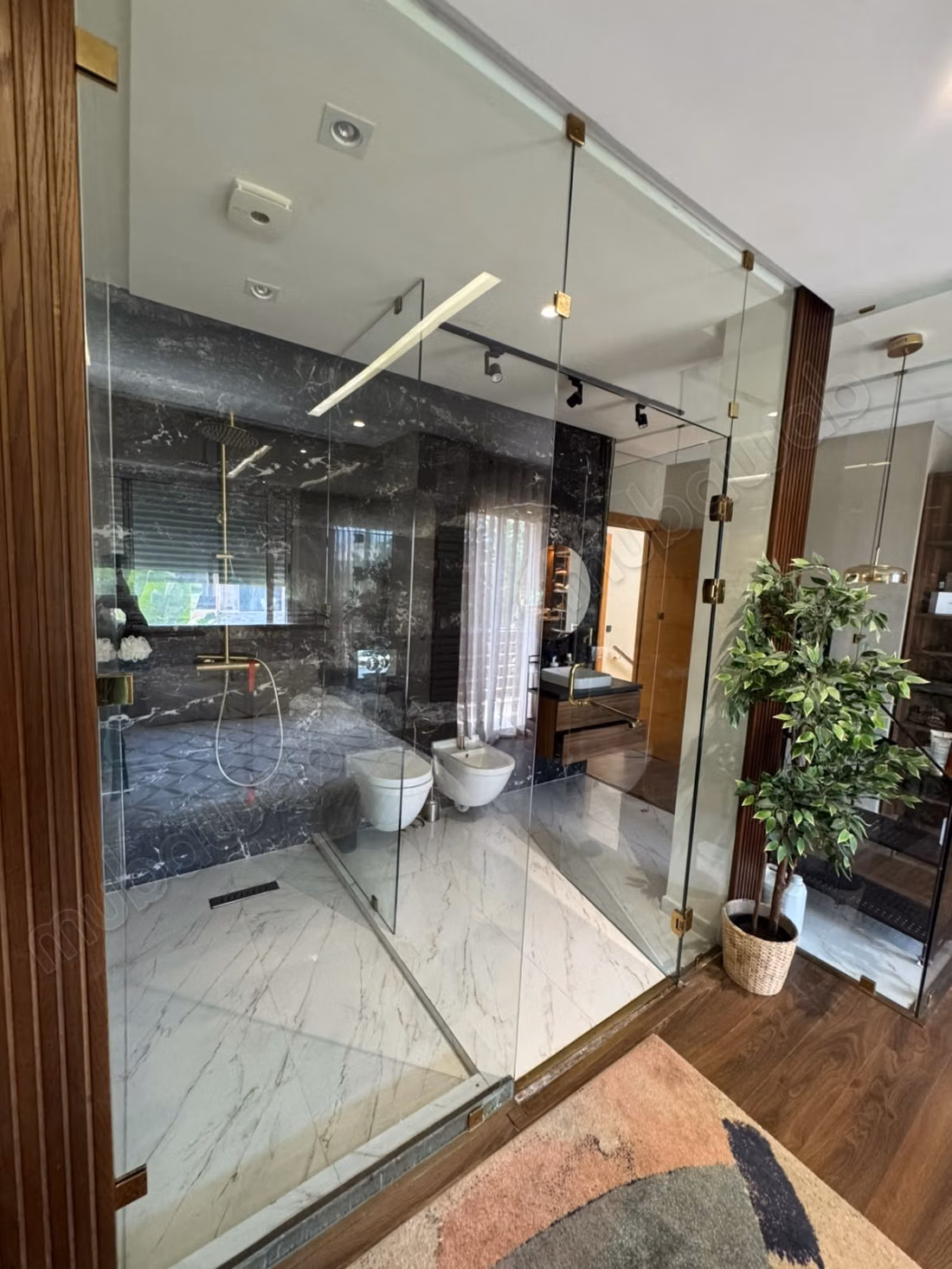 Villa in a row on 3 levels for sale